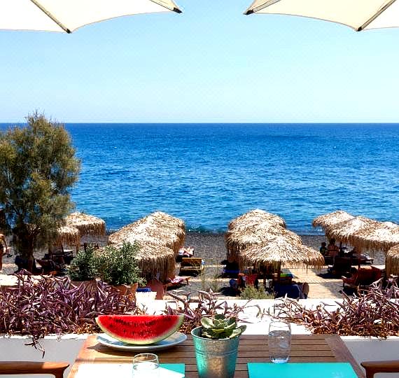 Kamari Beach Hotel
